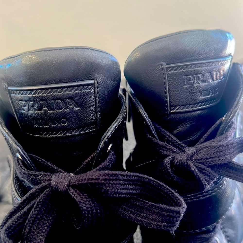 Prada ankle boots, leather size 37